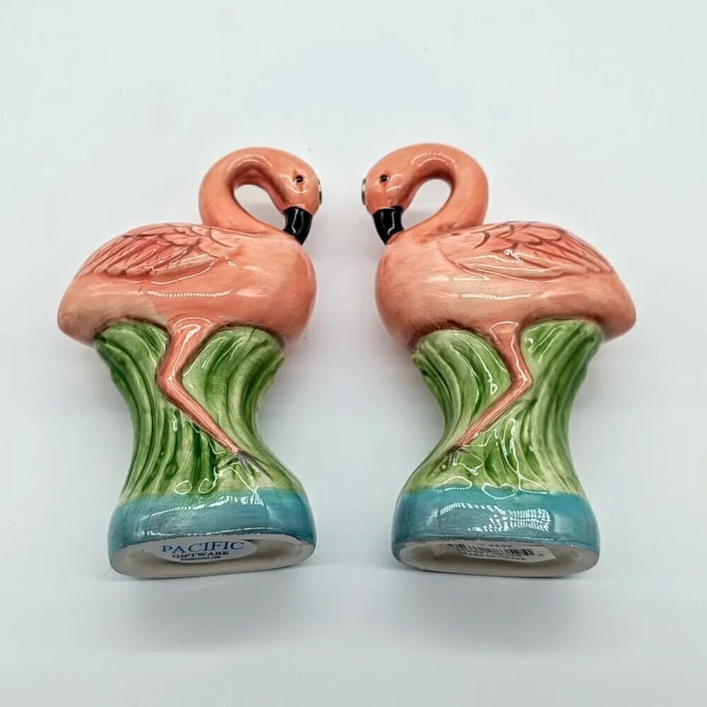 Pacific Giftware Pink Flamingo Ceramic Salt Pepper Magnetic Shakers